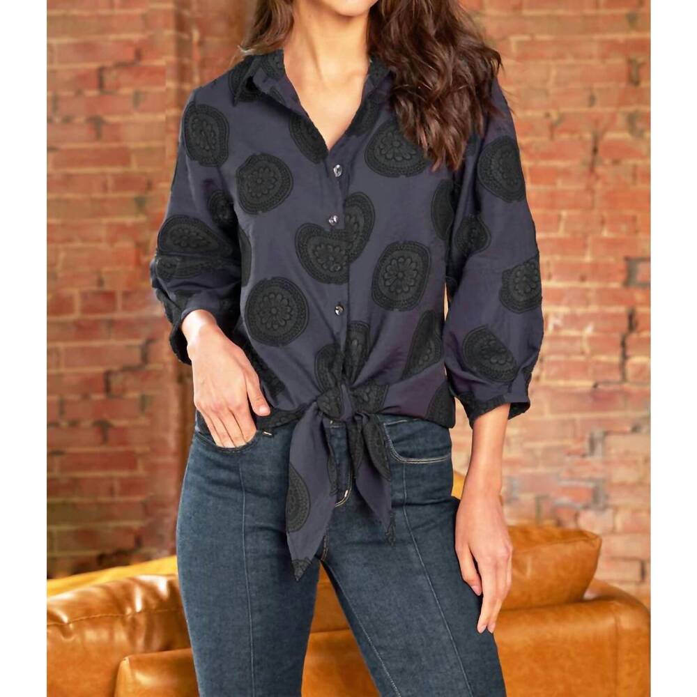 NEW FINLEY emmy collared button down shirt in medallion jacquard